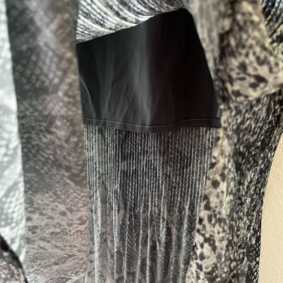 Anthropologie | Skies Are Blue Pleated Side Slit Snake Print Skirt - Picture 9 of 12